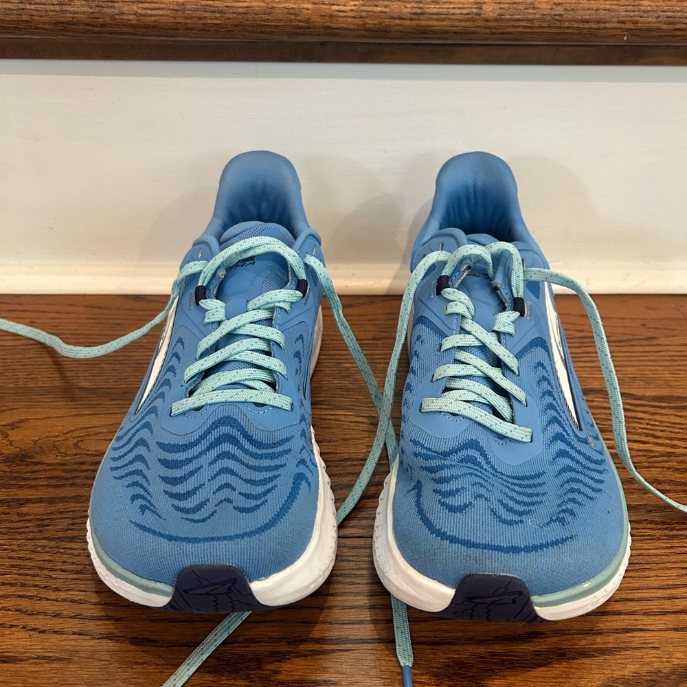 Altra Torin 7 Athletic Shoes - Picture 3 of 6